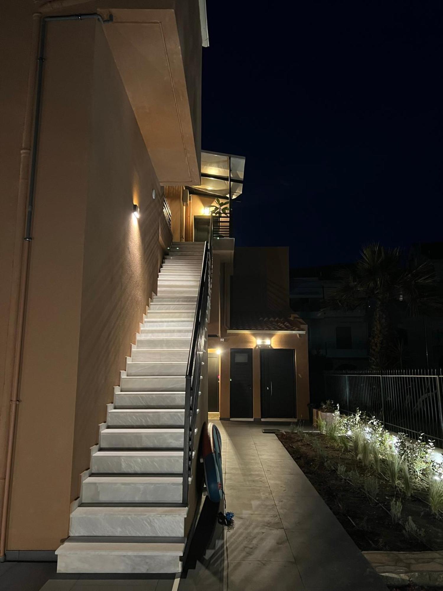 Athilia Aparthotel Nikiana Exterior photo
