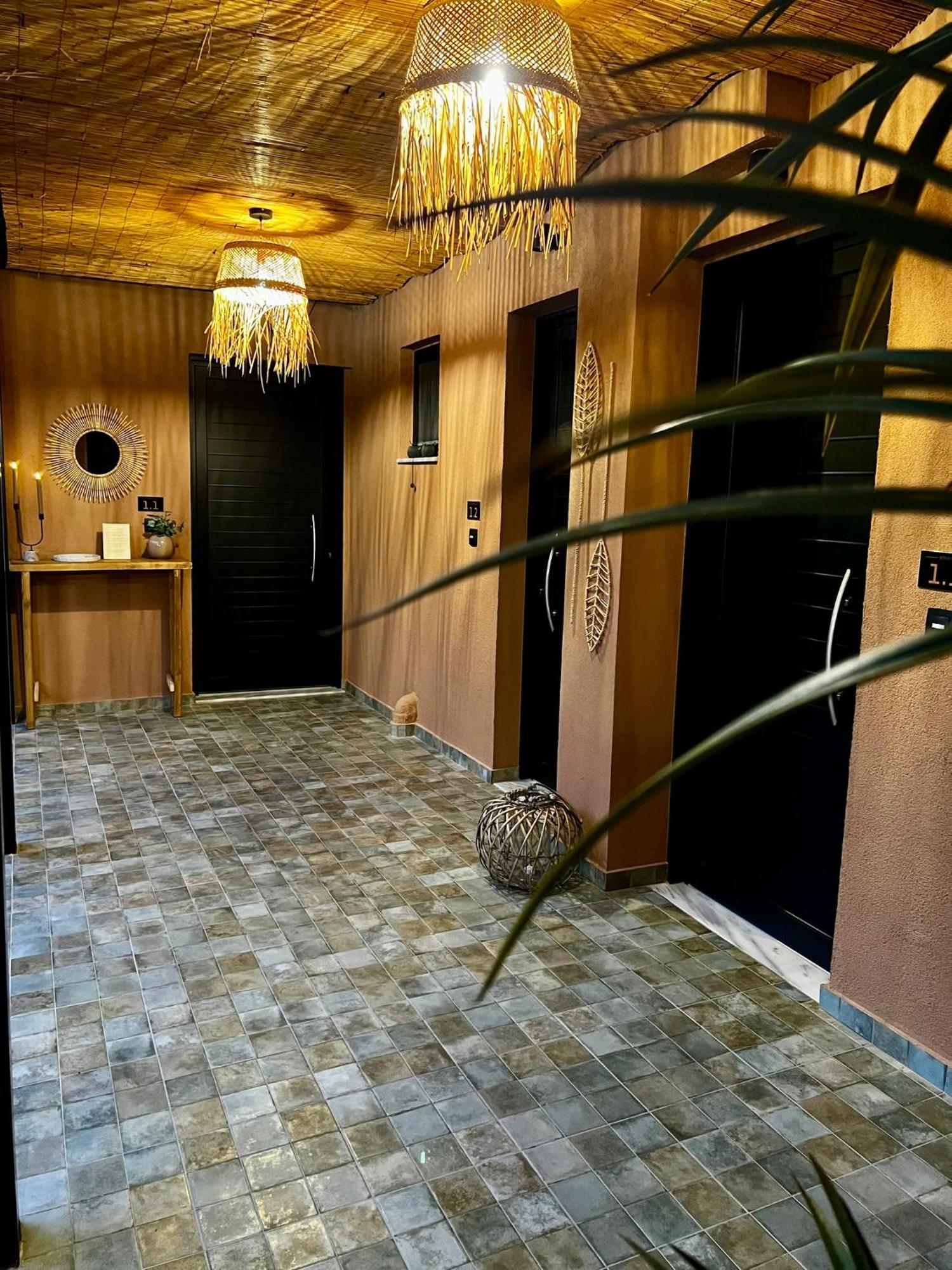 Athilia Aparthotel Nikiana Exterior photo